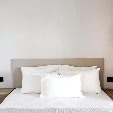 Hotel Pnoe Sea View 4*